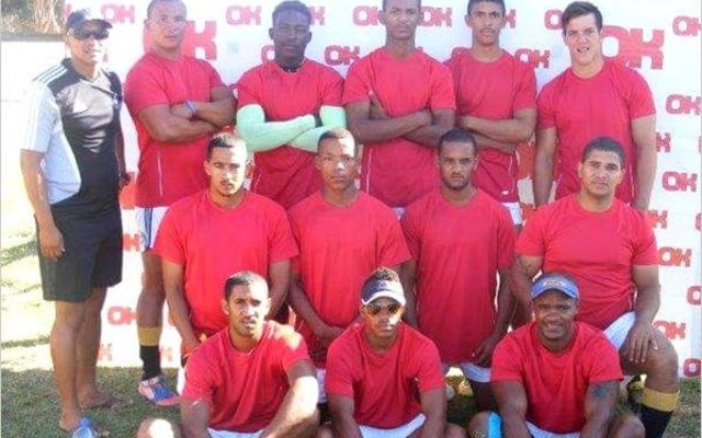 Gansbaai Dankbare Black Leaves_1